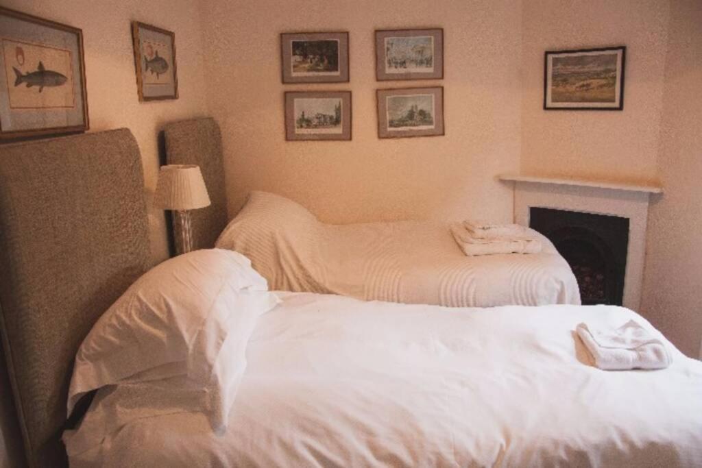 Garden Cottage, Fochabers Extérieur photo